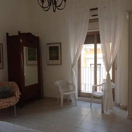 Casa Dei Nonni Apartment *