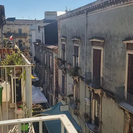 Casa Dei Nonni Apartment *